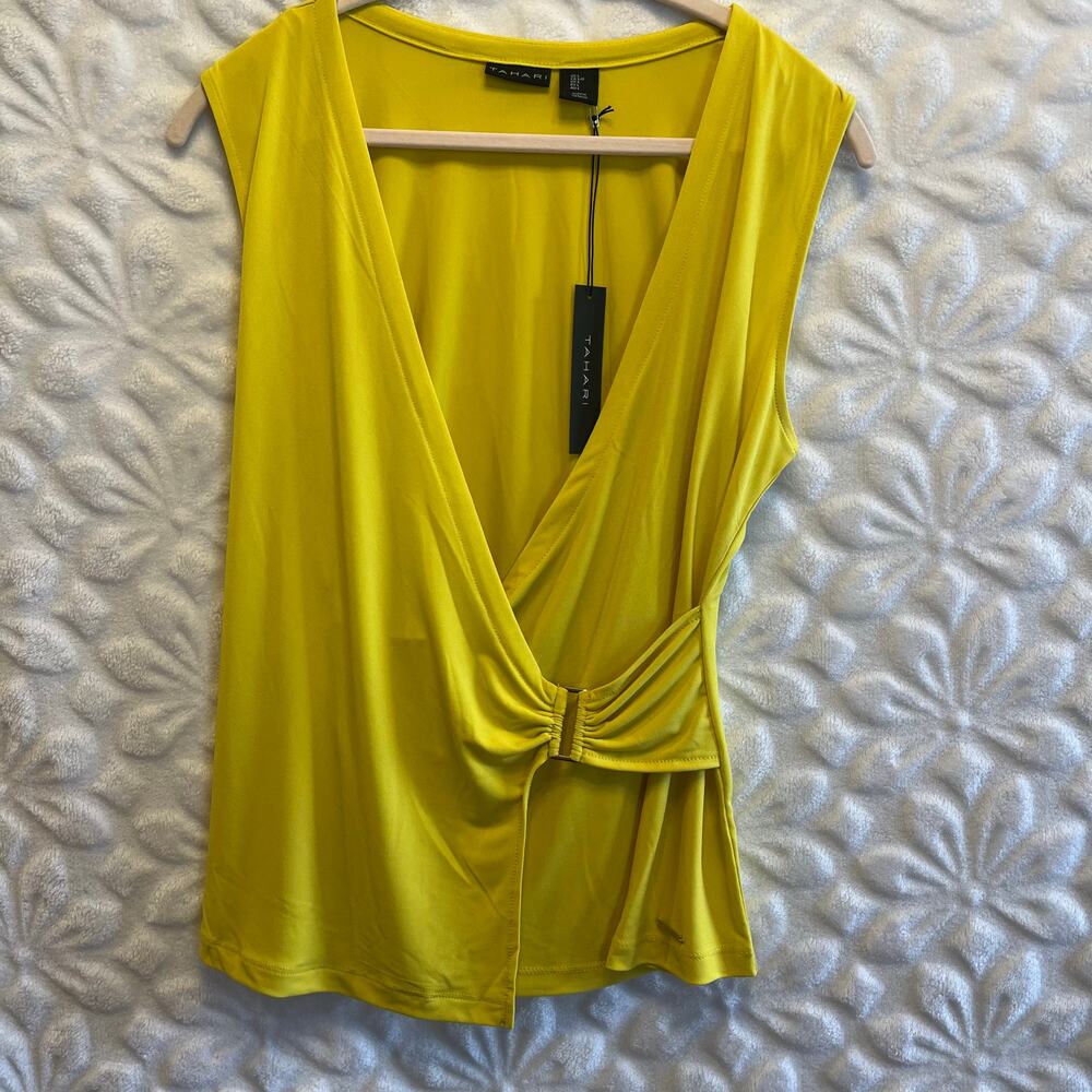 Tahari yellow faux wrap top with silver buckle size XL preowned excellent